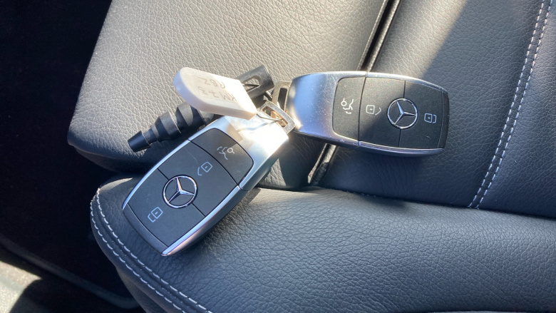 Mercedes-Benz EQC 400 300kW AMG Line Premium 80kWh 5dr Auto Electric Estate